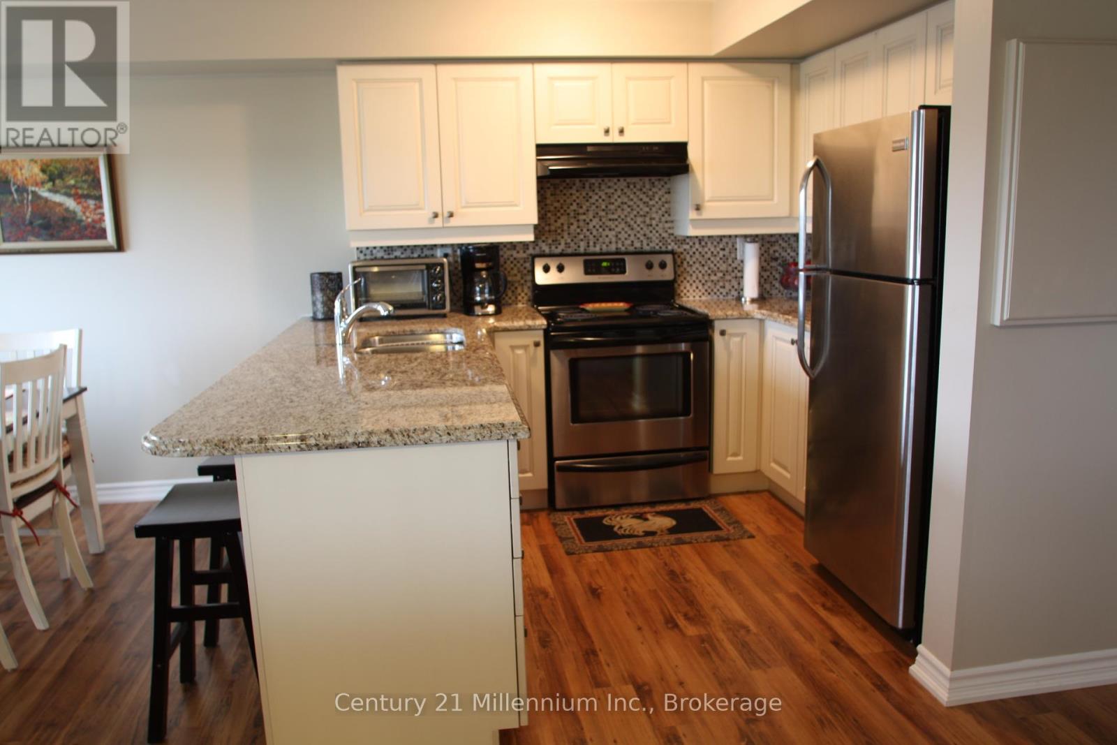 10 Joseph Trail, Collingwood, Ontario  L9Y 0J2 - Photo 9 - S12334969