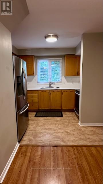 93 Shoreline Drive, Bracebridge, Ontario  P1L 1Z4 - Photo 10 - X12335105