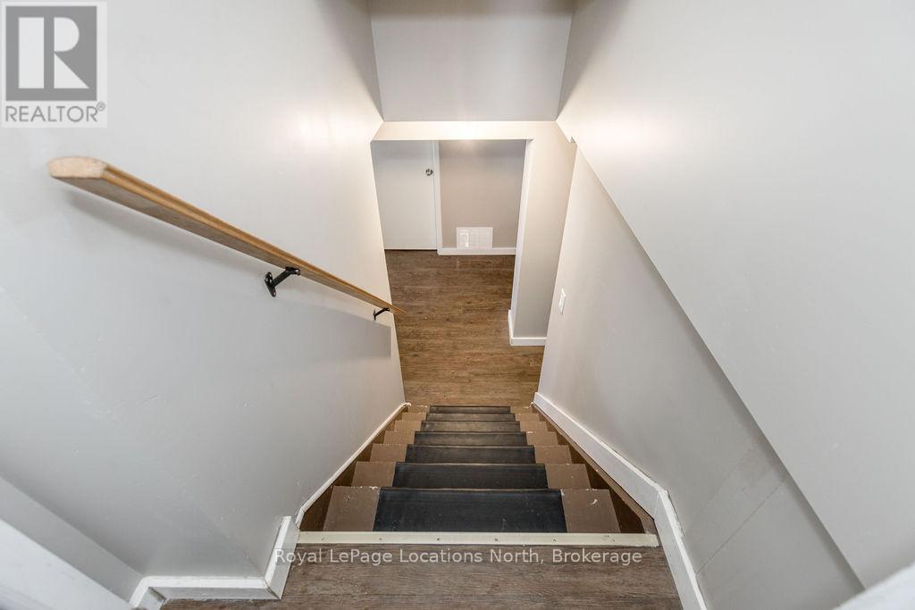 350 Zoo Park Road, Wasaga Beach, Ontario  L9Z 1S7 - Photo 19 - S12335182