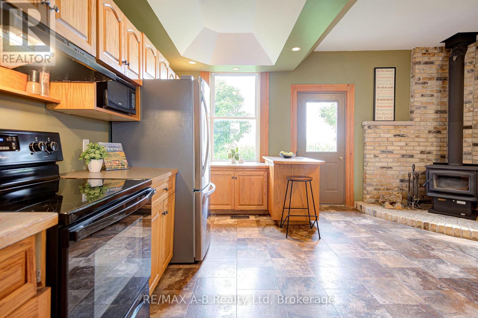 6355 Perth Rd 55 Line, West Perth, Ontario  N0K 1P0 - Photo 12 - X12335178