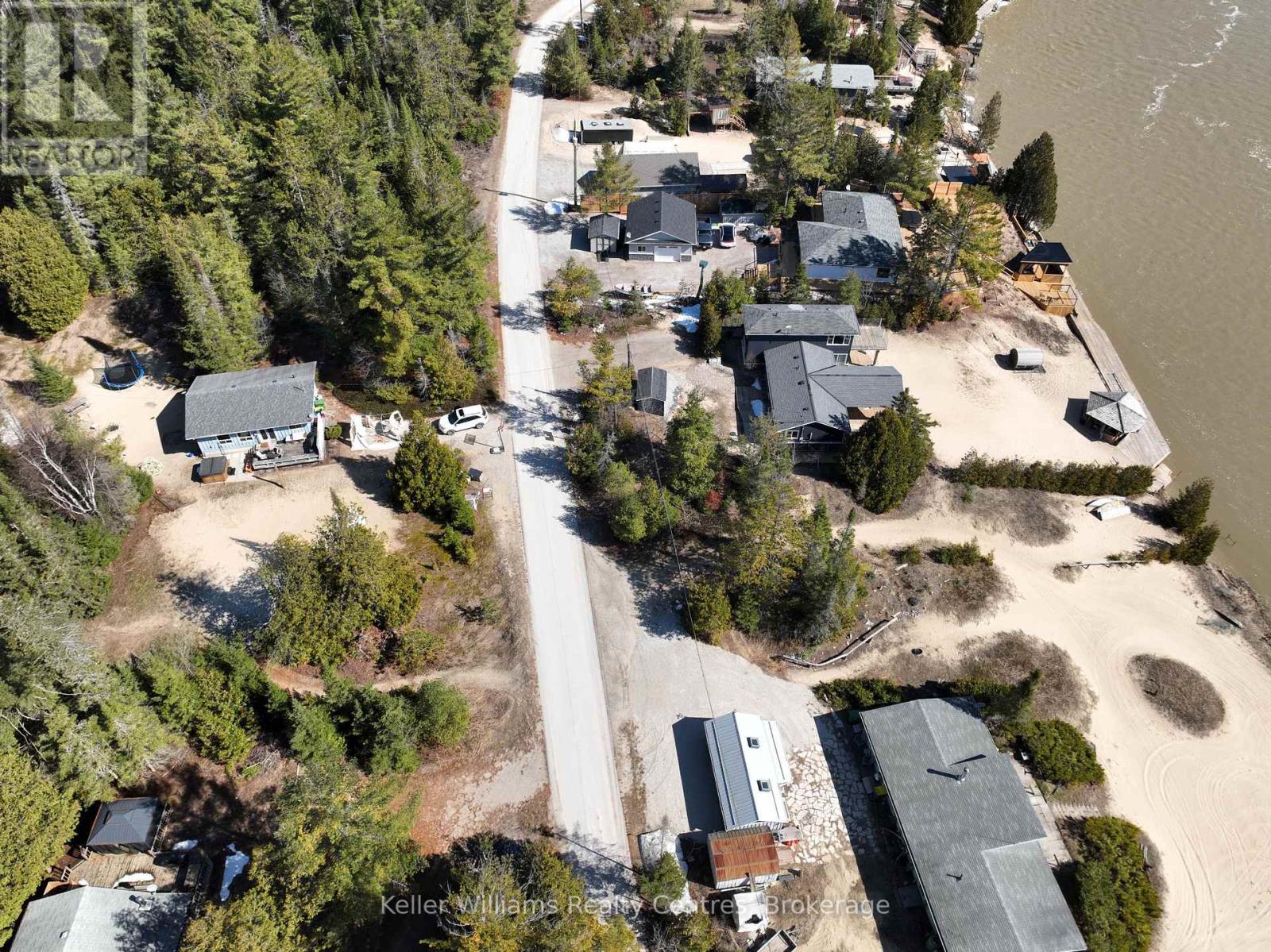214 Ogimah Road, Native Leased Lands, Ontario  N0H 2T0 - Photo 31 - X12335352