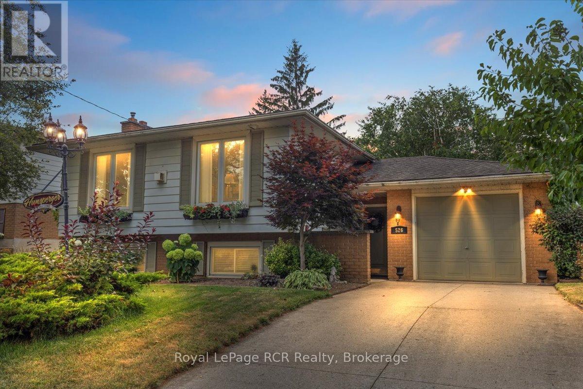 526 19TH AVENUE, Hanover, Ontario