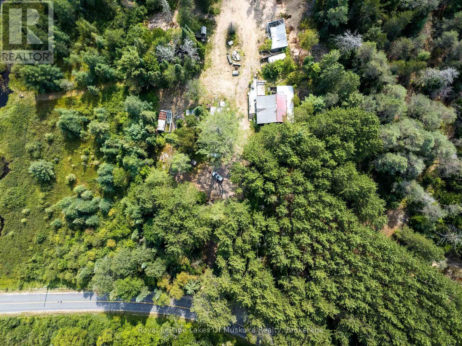 1590 Yearley Road, Huntsville, Ontario  P0B 1M0 - Photo 21 - X12335484