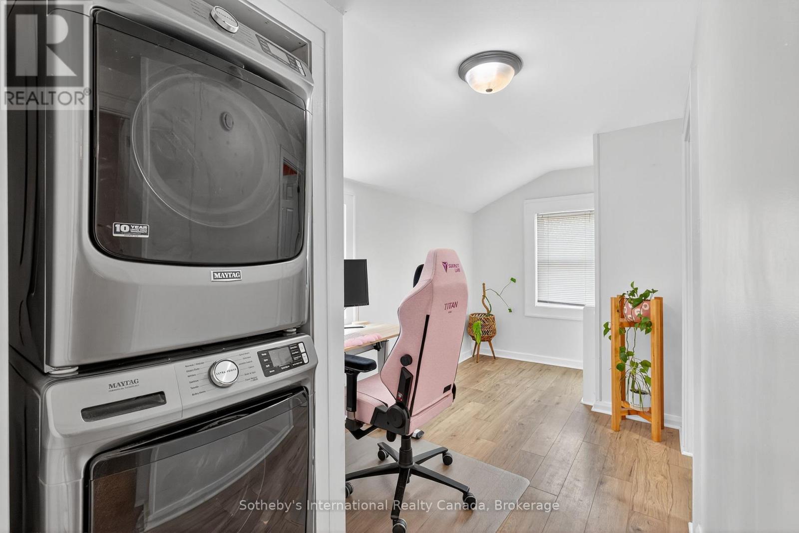 135 Fraser Street, Gravenhurst, Ontario  P1P 1C9 - Photo 13 - X12335578