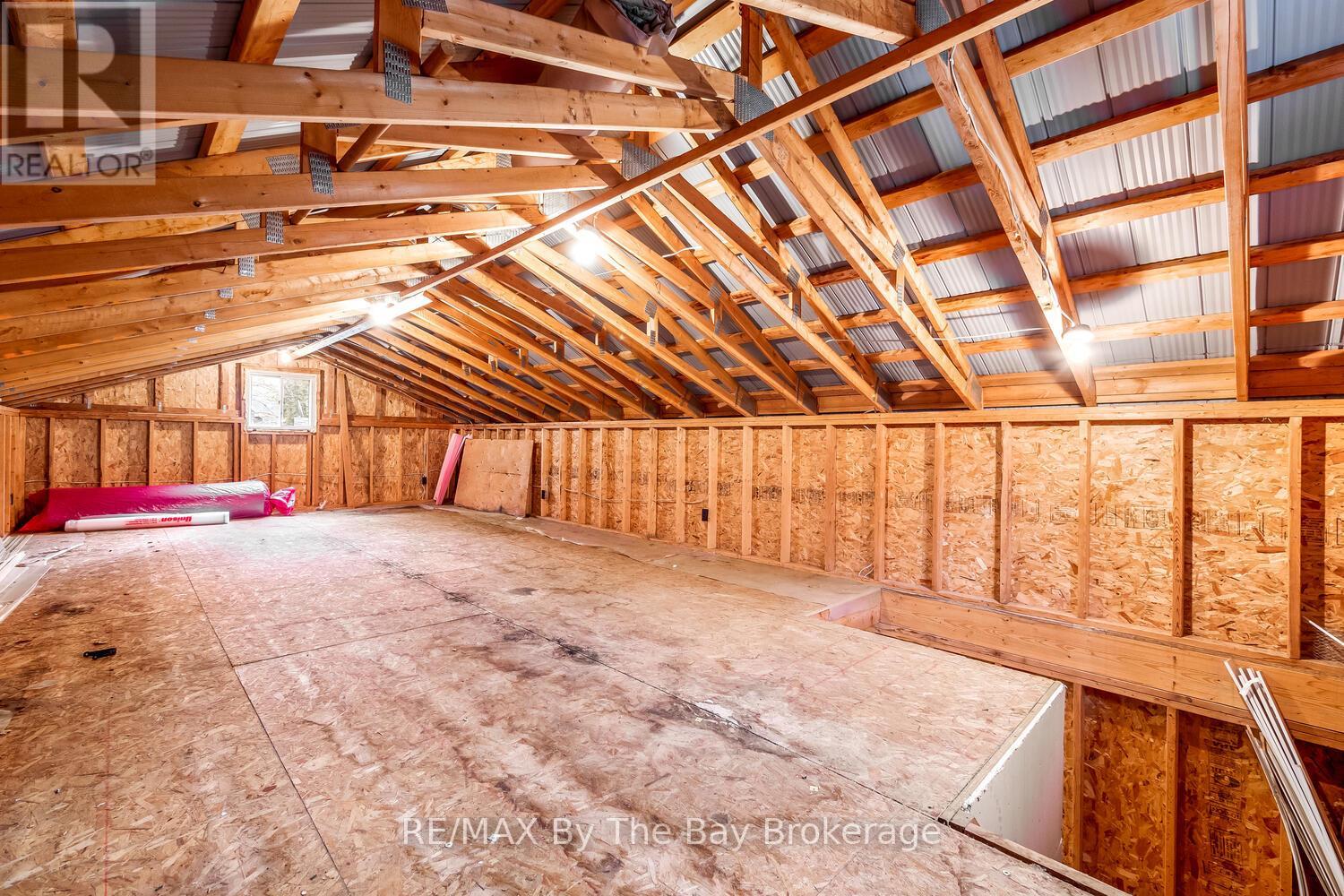 1120 King Edward Avenue, South Bruce Peninsula, Ontario  N0H 2G0 - Photo 30 - X12335630