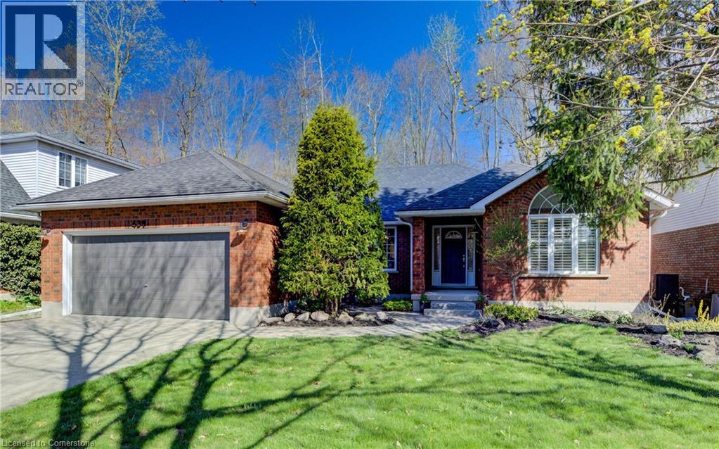 439 NORTHLAKE Drive, Waterloo, Ontario