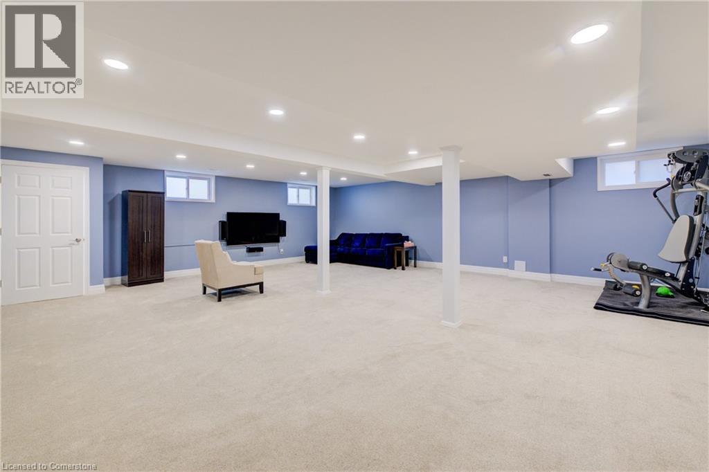 439 Northlake Drive, Waterloo, Ontario  N2V 1Y6 - Photo 32 - 40749007
