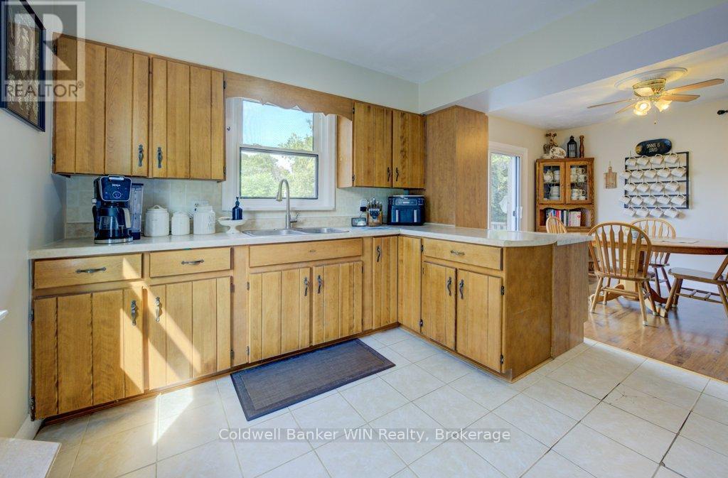 465 John Street, Wellington North, Ontario  N0G 2L3 - Photo 16 - X12335996
