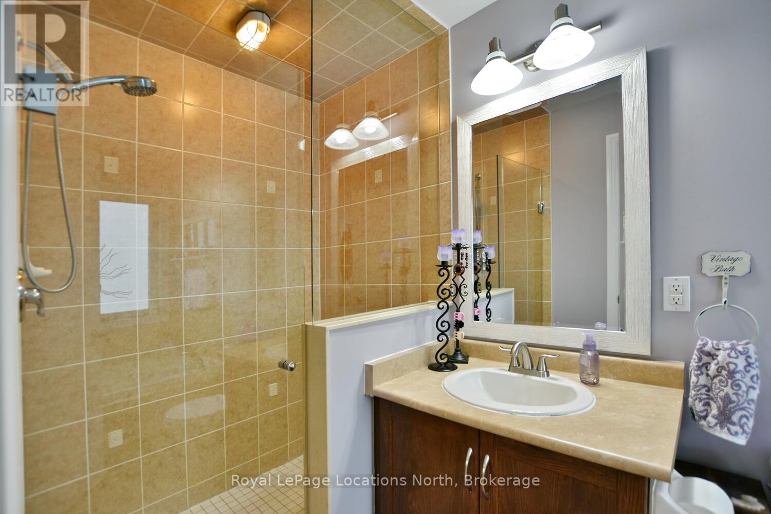 26 Starboard Circle, Wasaga Beach, Ontario  L9Z 0E9 - Photo 20 - S12336251