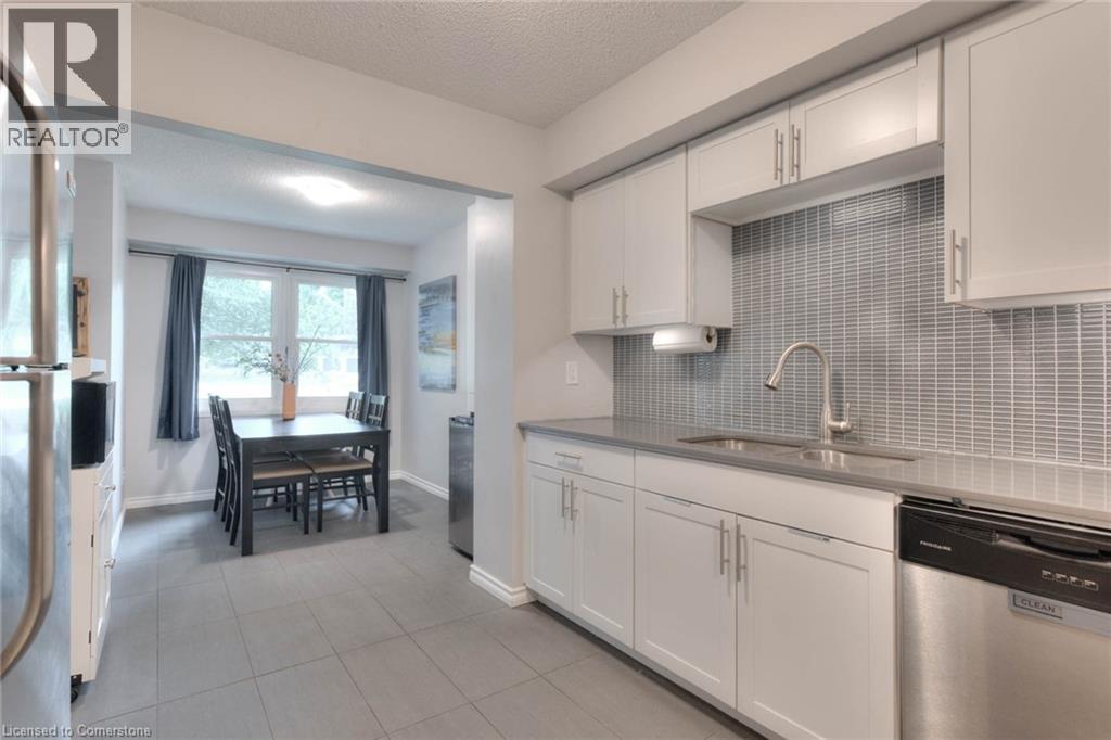 513 Quiet Place Unit# 2, Waterloo, Ontario  N2L 5L6 - Photo 17 - 40759103