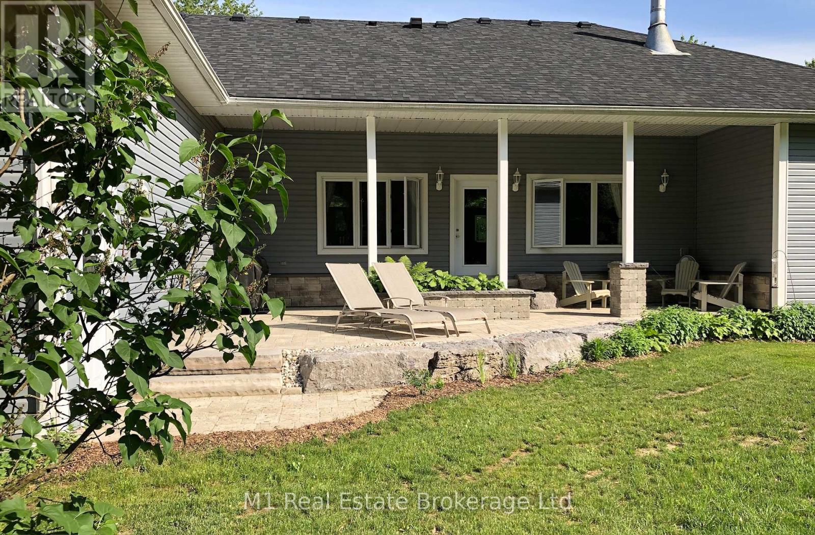 7610 Wellington 51 Road, Guelph/eramosa, Ontario  N1H 6J2 - Photo 38 - X12336320