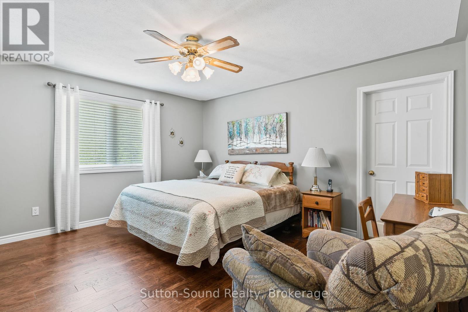 1215 Sunset Drive, South Bruce Peninsula, Ontario  N0H 2T0 - Photo 25 - X12336368