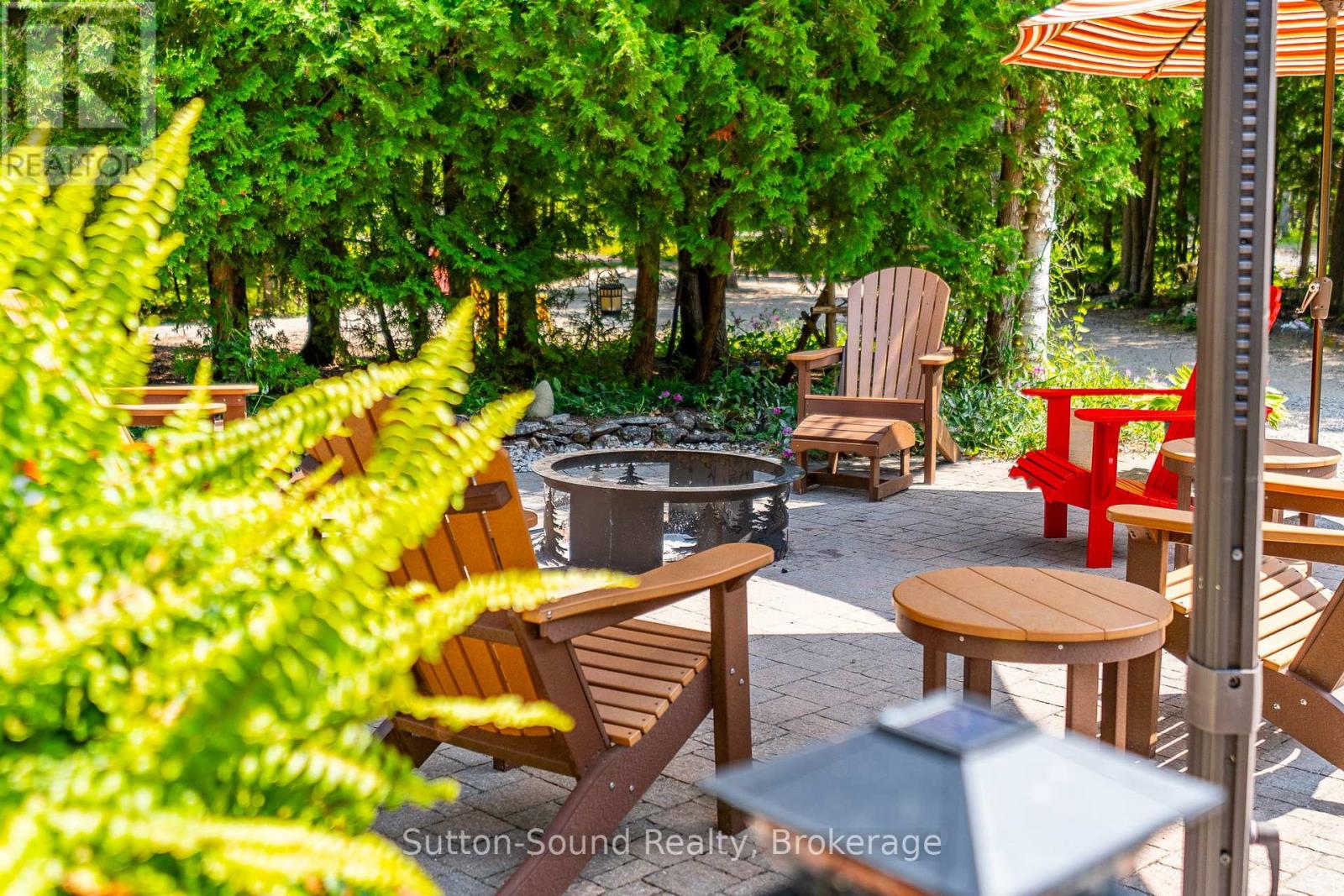 1215 Sunset Drive, South Bruce Peninsula, Ontario  N0H 2T0 - Photo 37 - X12336368
