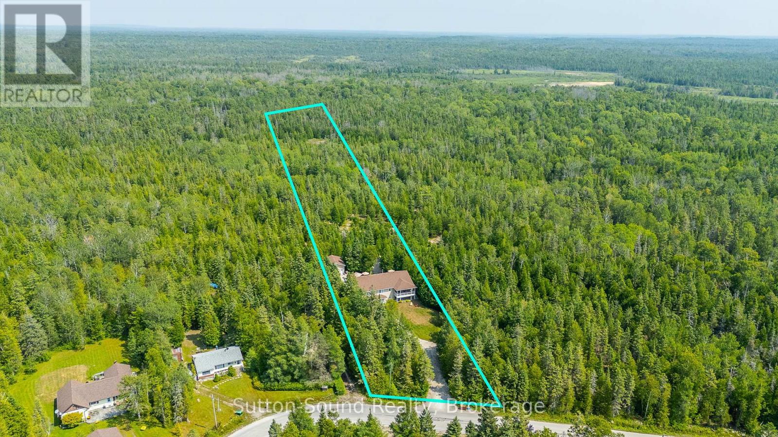 1215 Sunset Drive, South Bruce Peninsula, Ontario  N0H 2T0 - Photo 44 - X12336368