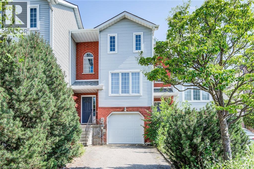 635 GRANGE Crescent, Waterloo, Ontario