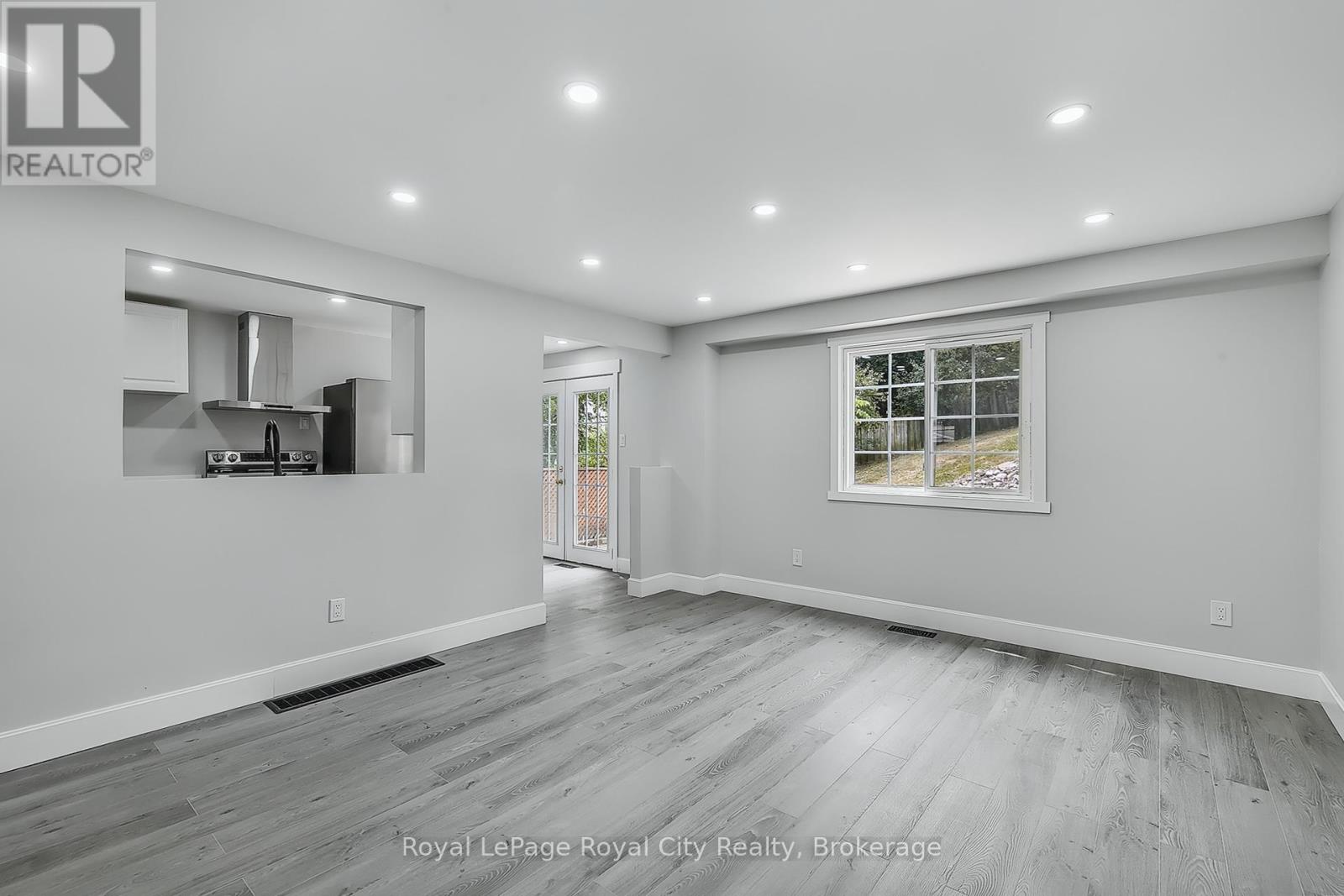 691 College Avenue W, Guelph, Ontario  N1G 2Y2 - Photo 11 - X12336471