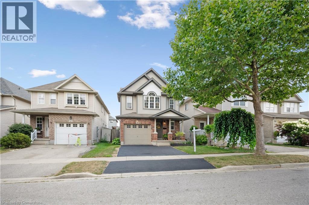 12 Frankfurt Street, Kitchener, Ontario  N2R 1T5 - Photo 2 - 40759084