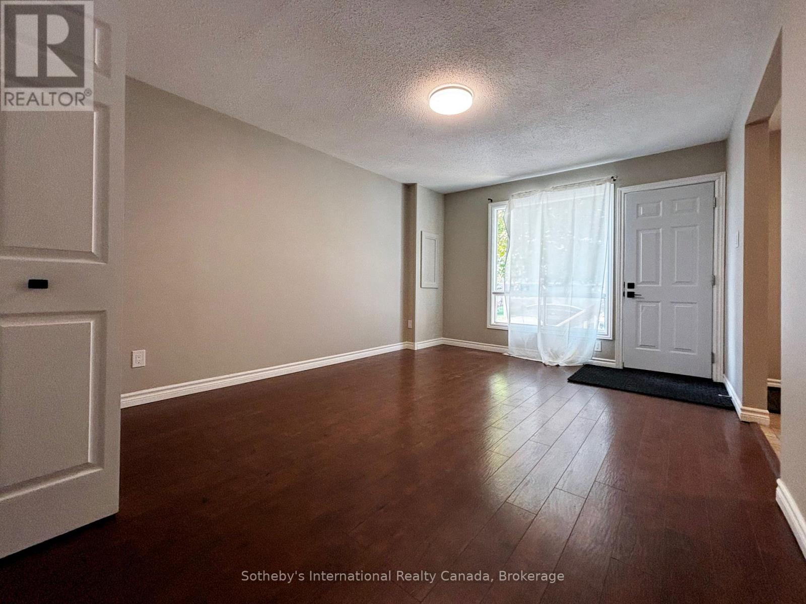 55 Courtice Crescent, Collingwood, Ontario  L9Y 4N7 - Photo 2 - S12336659