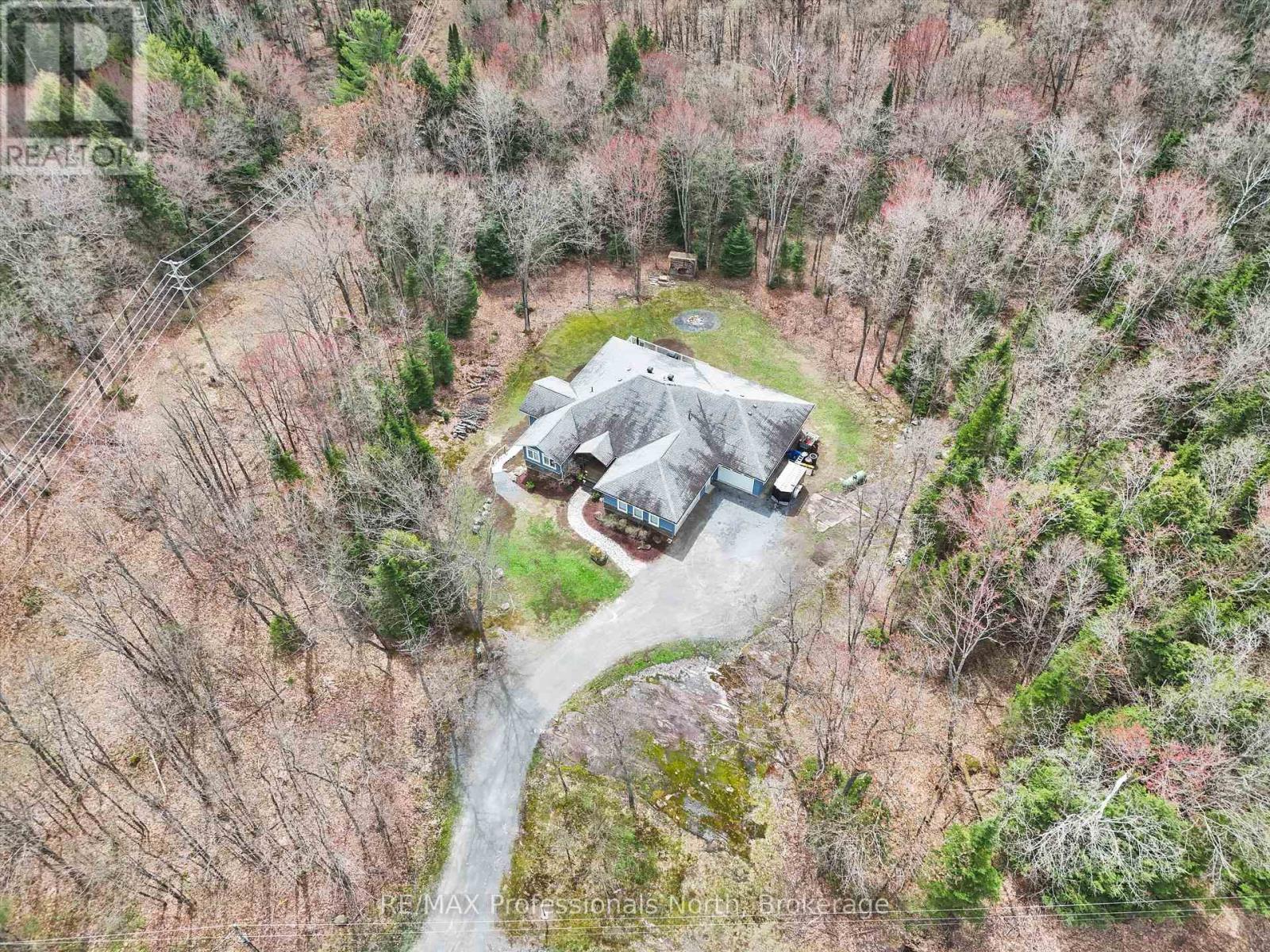 93 Mainhood's Road, Huntsville, Ontario  P0B 1M0 - Photo 35 - X12336605