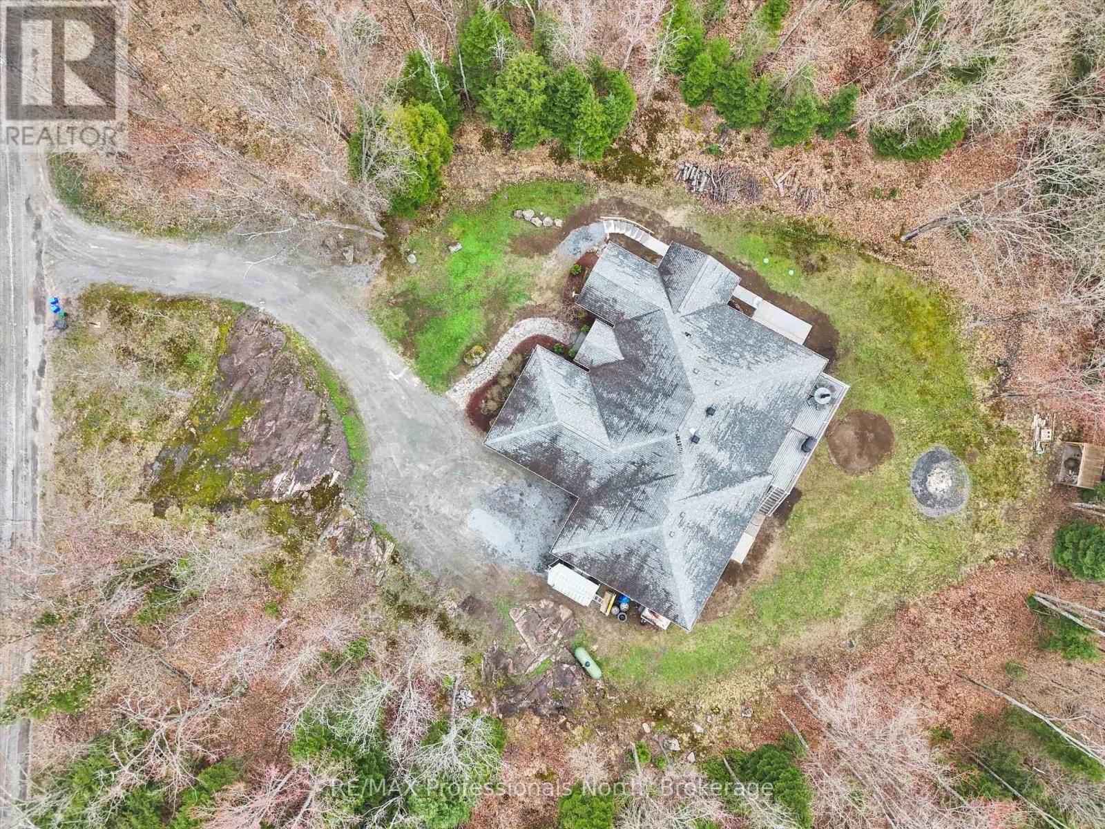 93 Mainhood's Road, Huntsville, Ontario  P0B 1M0 - Photo 41 - X12336605
