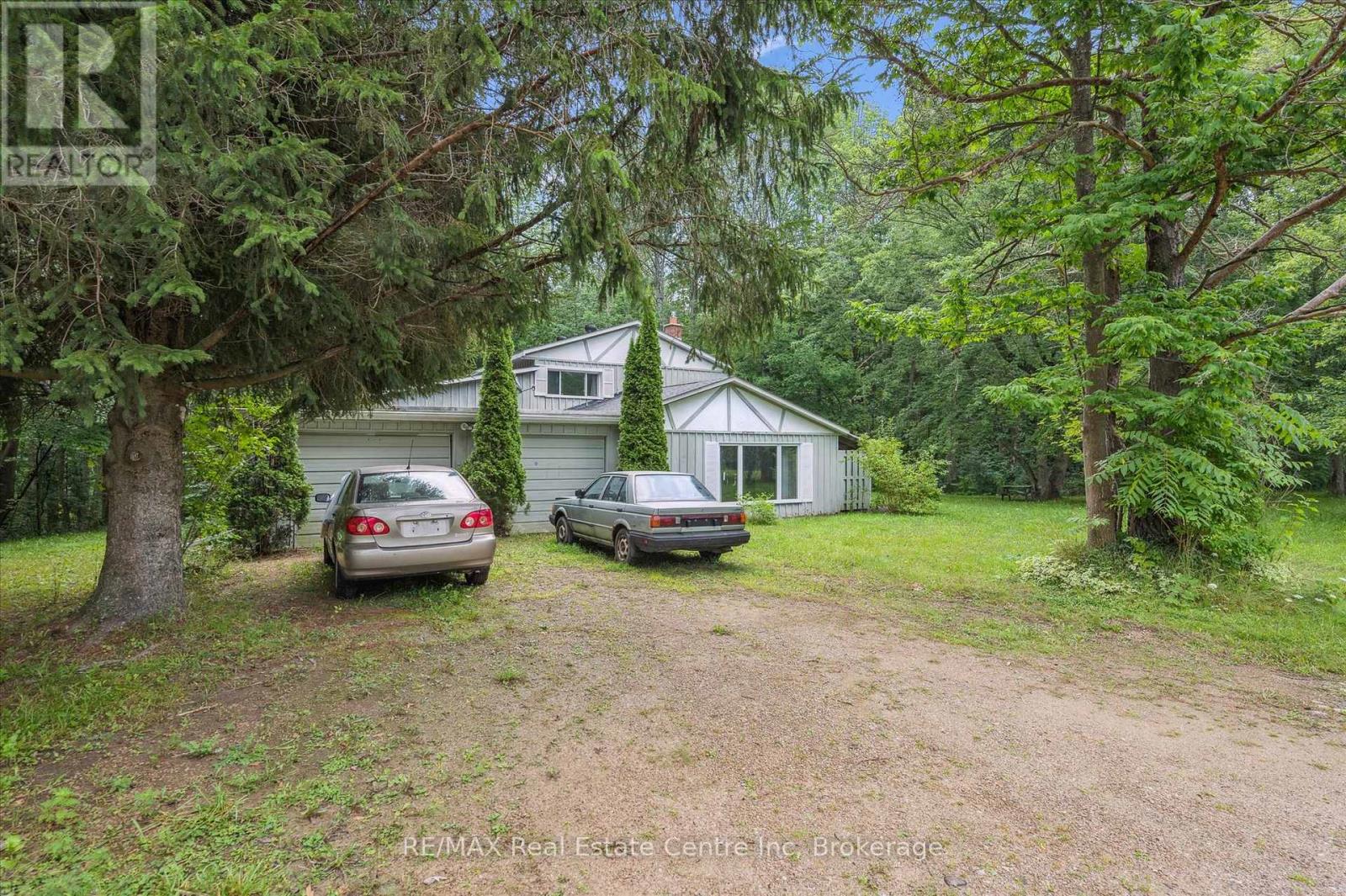 137 Finden Street, Georgian Bluffs, Ontario  N4K 6V5 - Photo 10 - X12336642