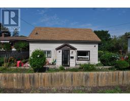 1614 3RD AVENUE E, Owen Sound, Ontario