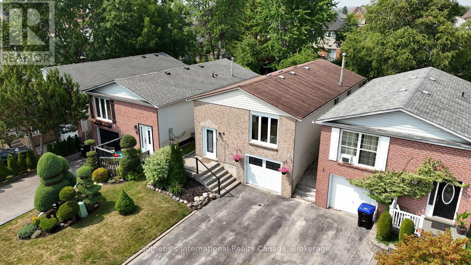 6 LONGVIEW DRIVE, Bradford West Gwillimbury, Ontario