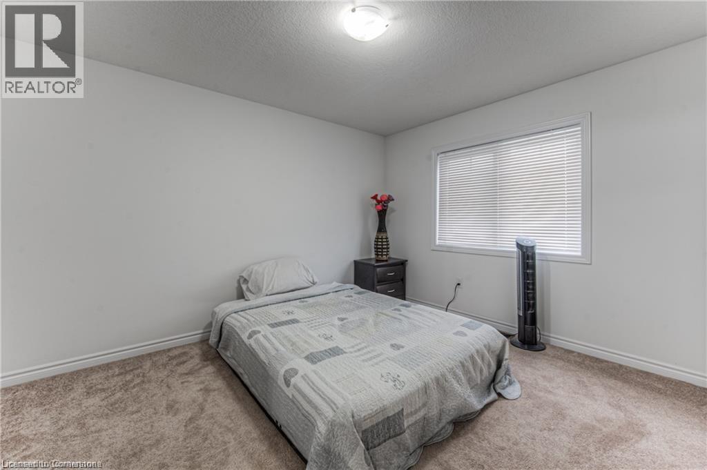 15 Dewberry Drive, Kitchener, Ontario  N2B 0A9 - Photo 16 - 40759222