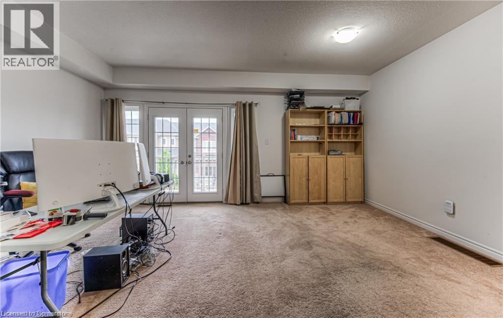 15 Dewberry Drive, Kitchener, Ontario  N2B 0A9 - Photo 8 - 40759222