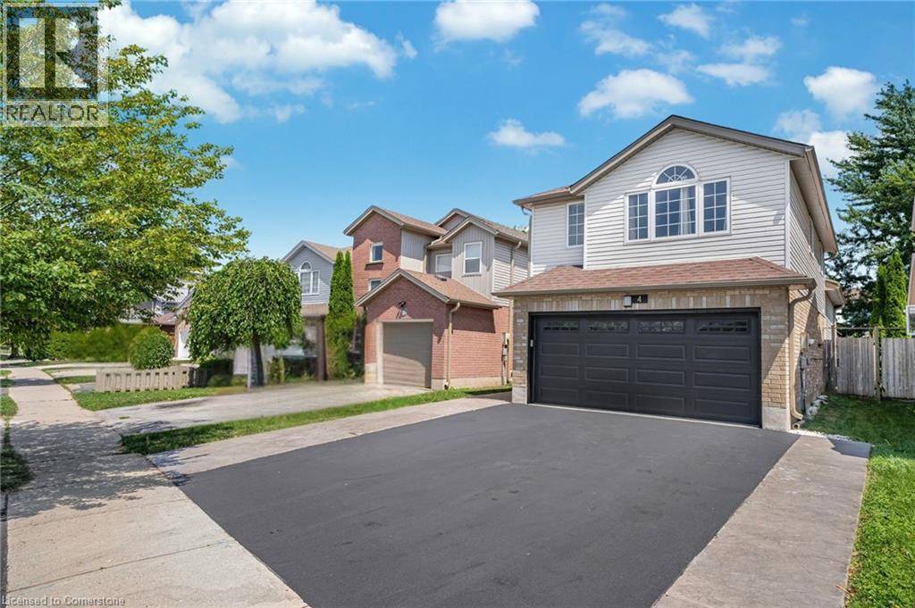 4 ORCHID Crescent, Kitchener, Ontario