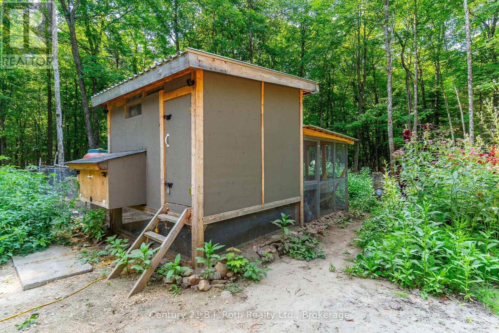 12664 Haliburton County Road 503, Highlands East, Ontario  K0L 2Y0 - Photo 18 - X12337031