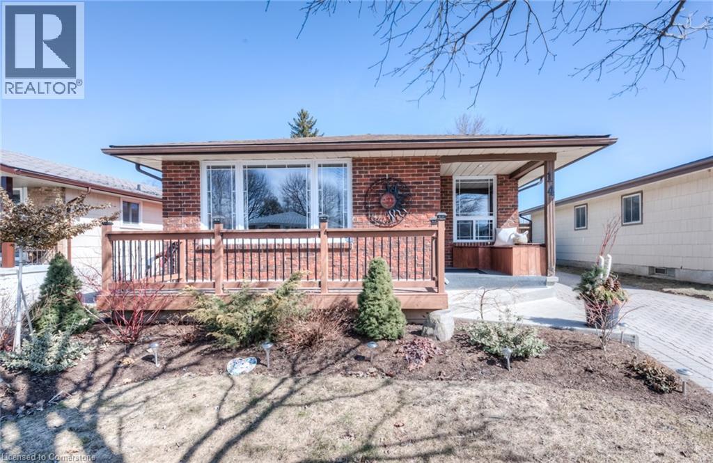 14 GENEVA Crescent, Kitchener, Ontario