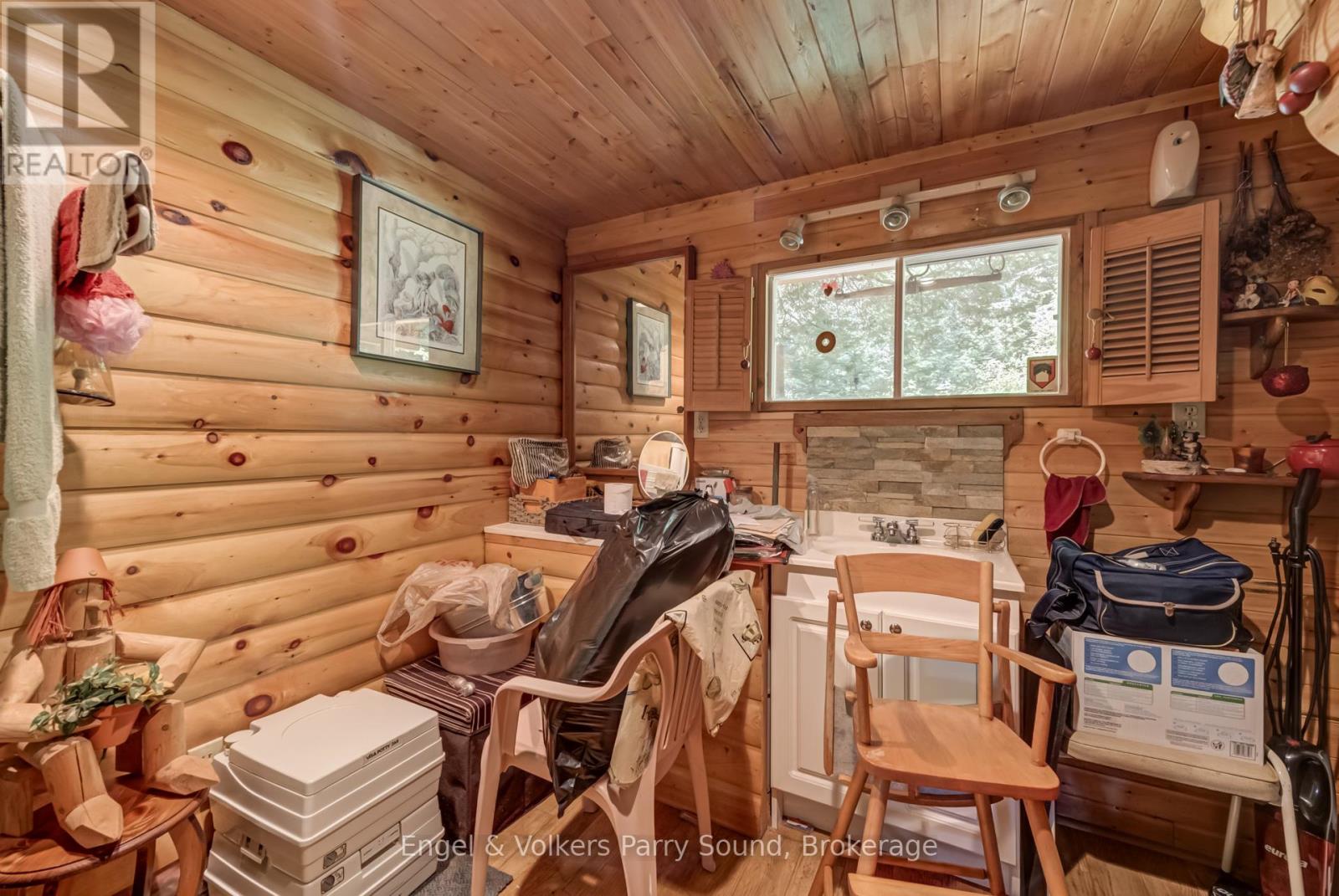 382 Oastler Park Road, Seguin, Ontario  P2A 2W8 - Photo 11 - X12337885