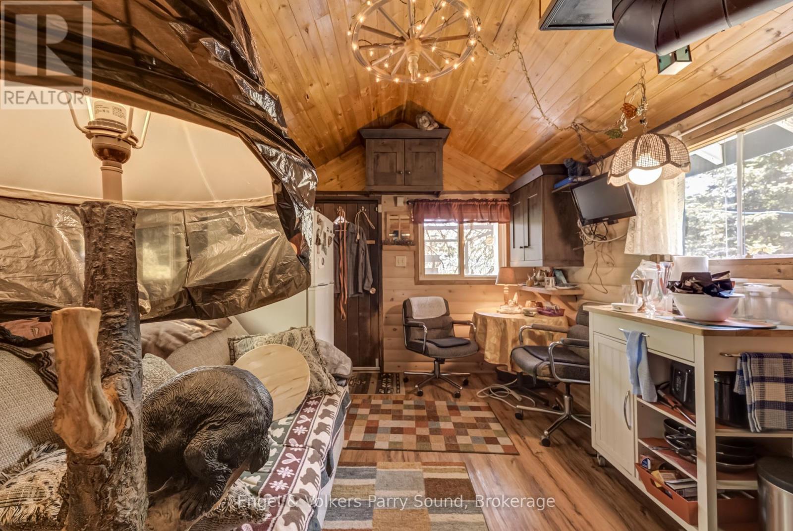 382 Oastler Park Road, Seguin, Ontario  P2A 2W8 - Photo 8 - X12337885