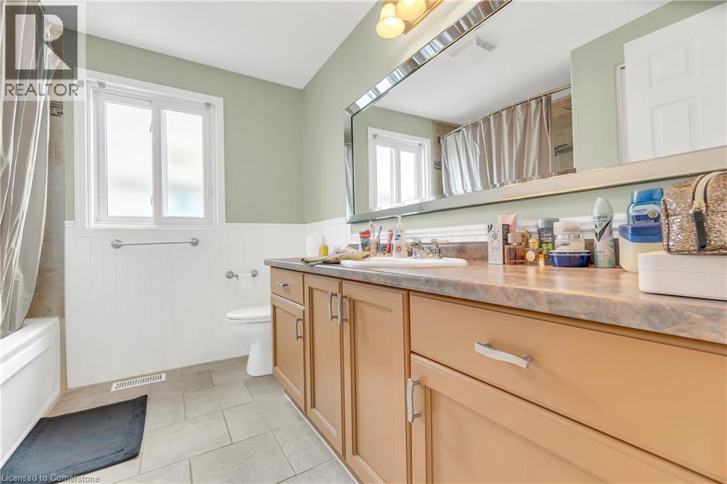 174 Wilderness Drive, Kitchener, Ontario  N2E 3R7 - Photo 21 - 40759361