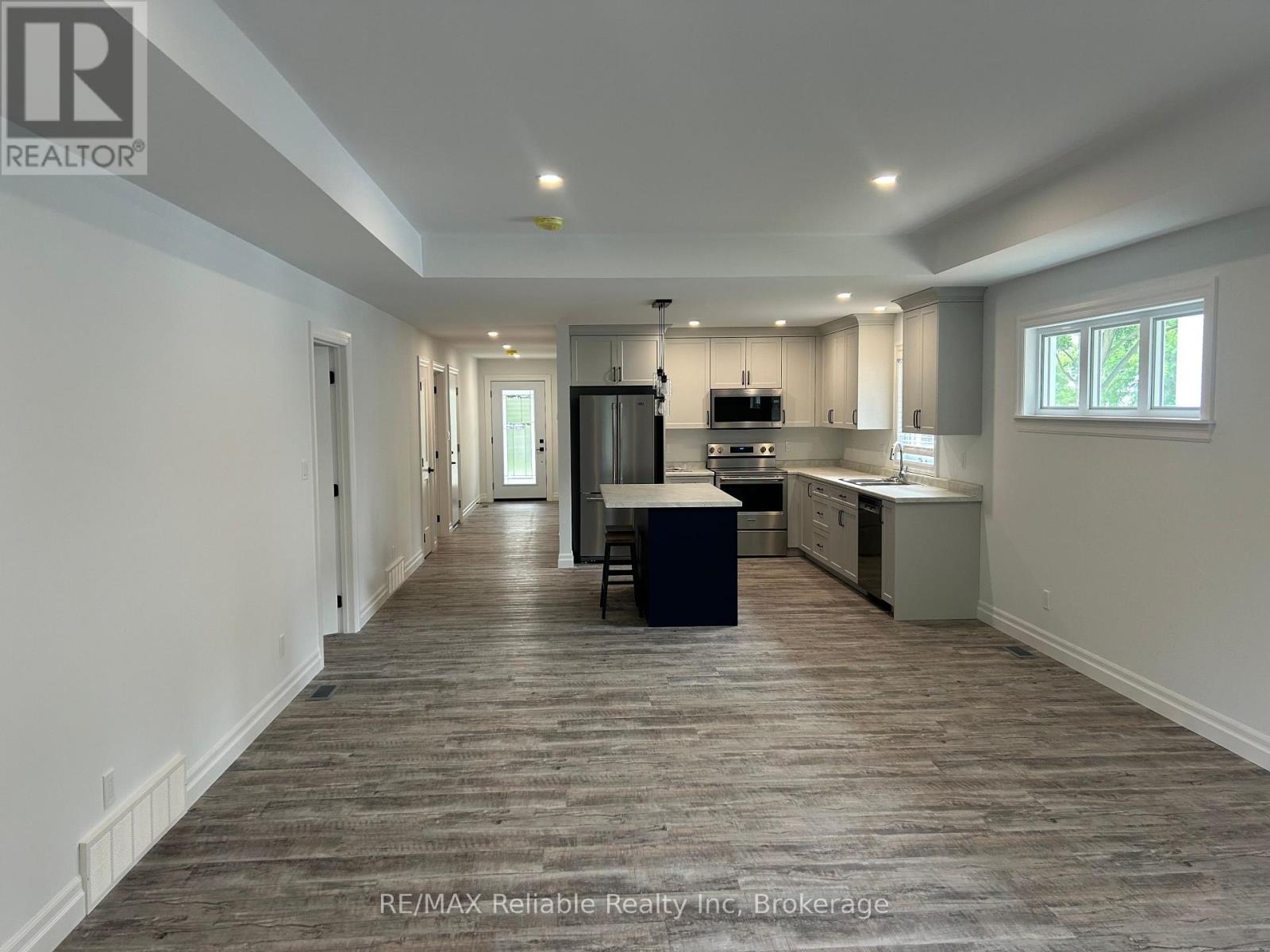 2 - 69-2 Railway Street, Huron East, Ontario  N0K 1W0 - Photo 2 - X12338048