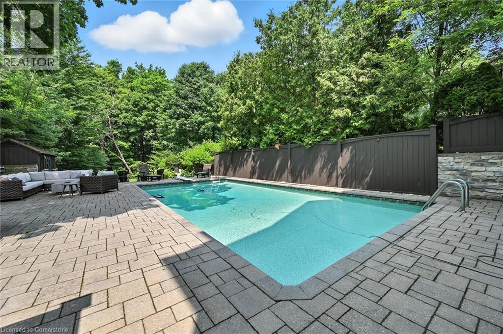 112 Chedoke Avenue, Hamilton, Ontario  L8P 4N9 - Photo 38 - 40759292