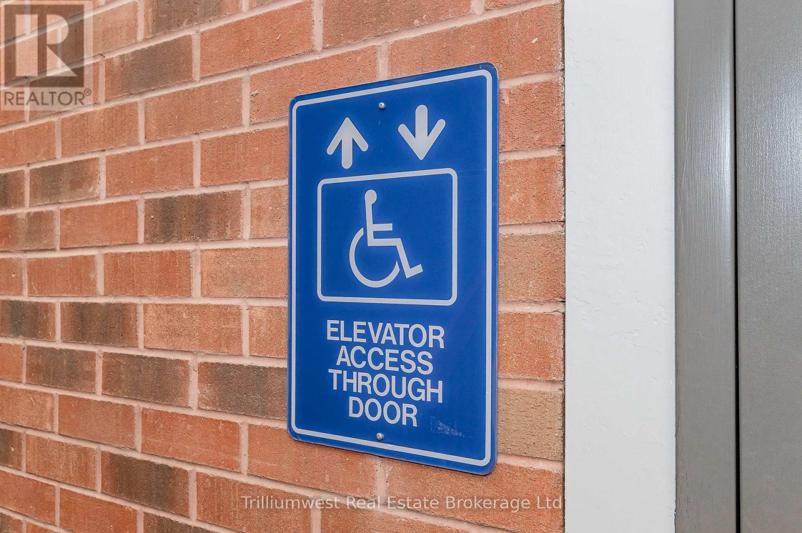 201 - 450 Speedvale Ave W Avenue, Guelph, Ontario  N1H 7Y6 - Photo 3 - X12338404