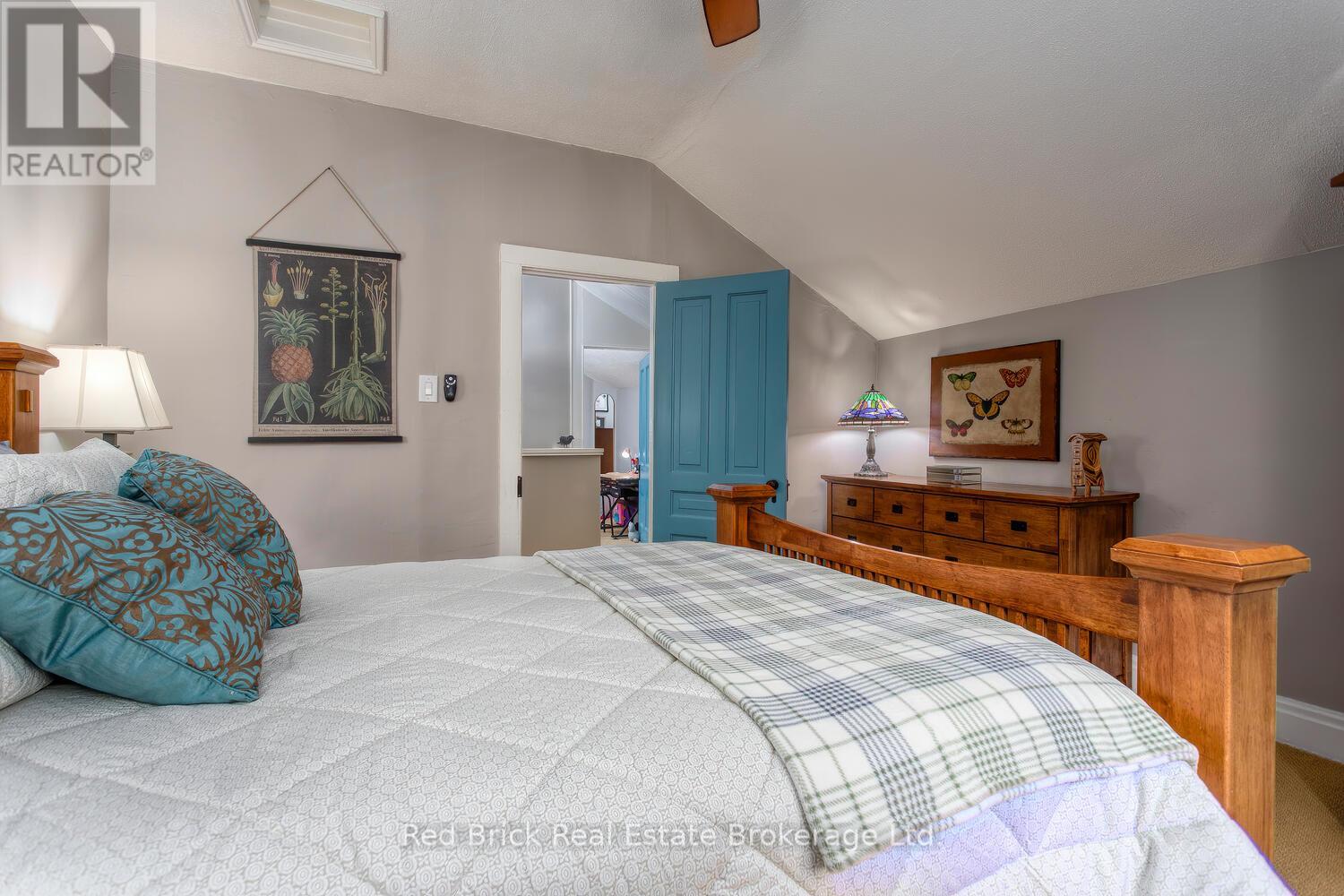23 Mill Street E, Centre Wellington, Ontario  N0B 1S0 - Photo 24 - X12338503