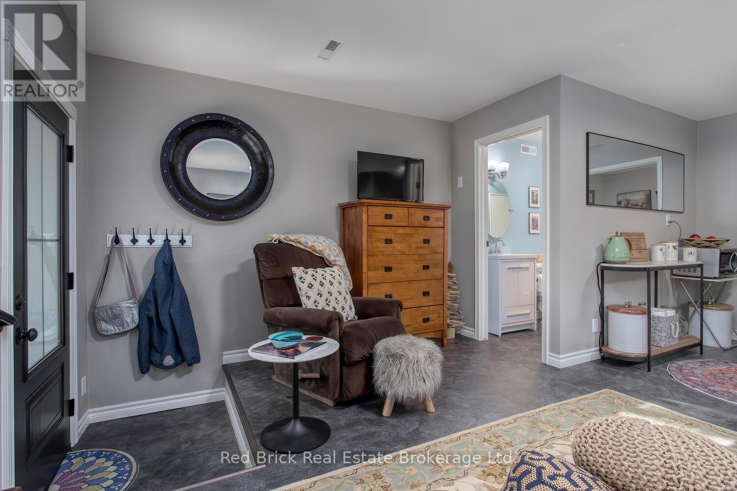 23 Mill Street E, Centre Wellington, Ontario  N0B 1S0 - Photo 40 - X12338503