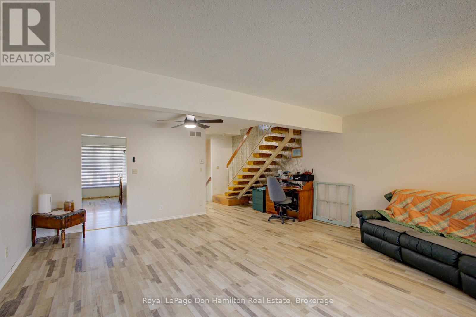 771 York Avenue N, North Perth, Ontario  N4W 2Y4 - Photo 15 - X12338637