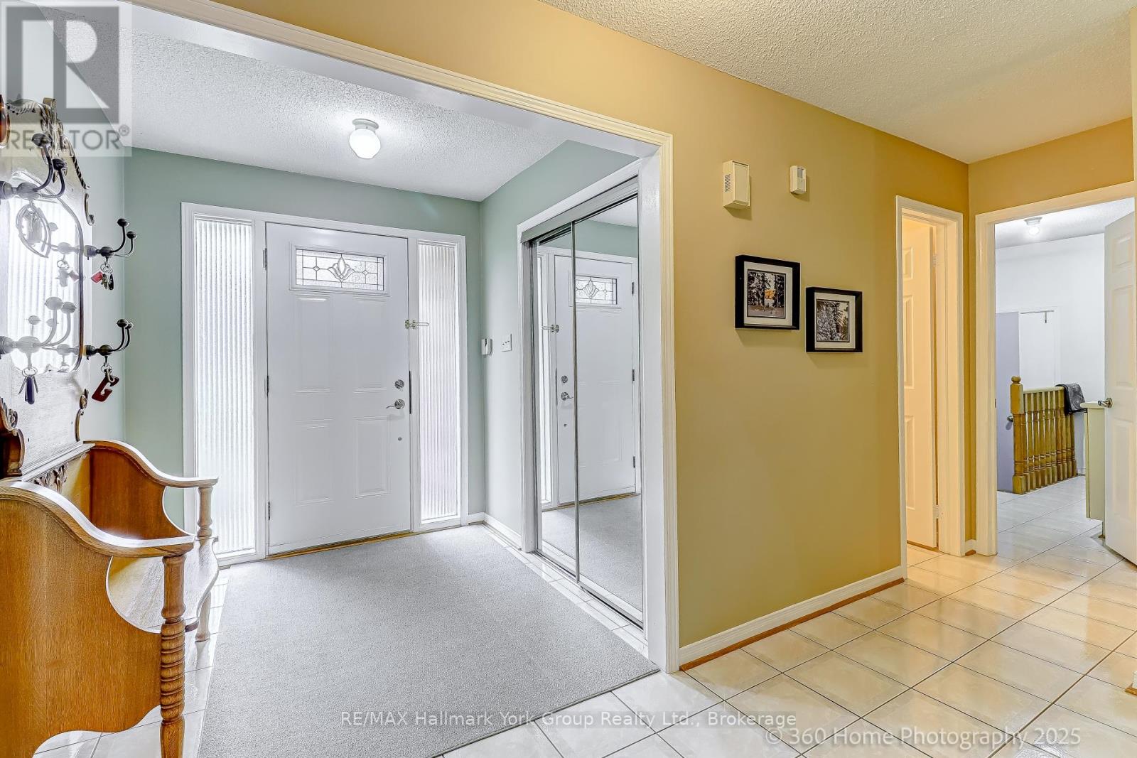 262 Savage Road, Newmarket, Ontario  L3X 1S1 - Photo 7 - N12338792