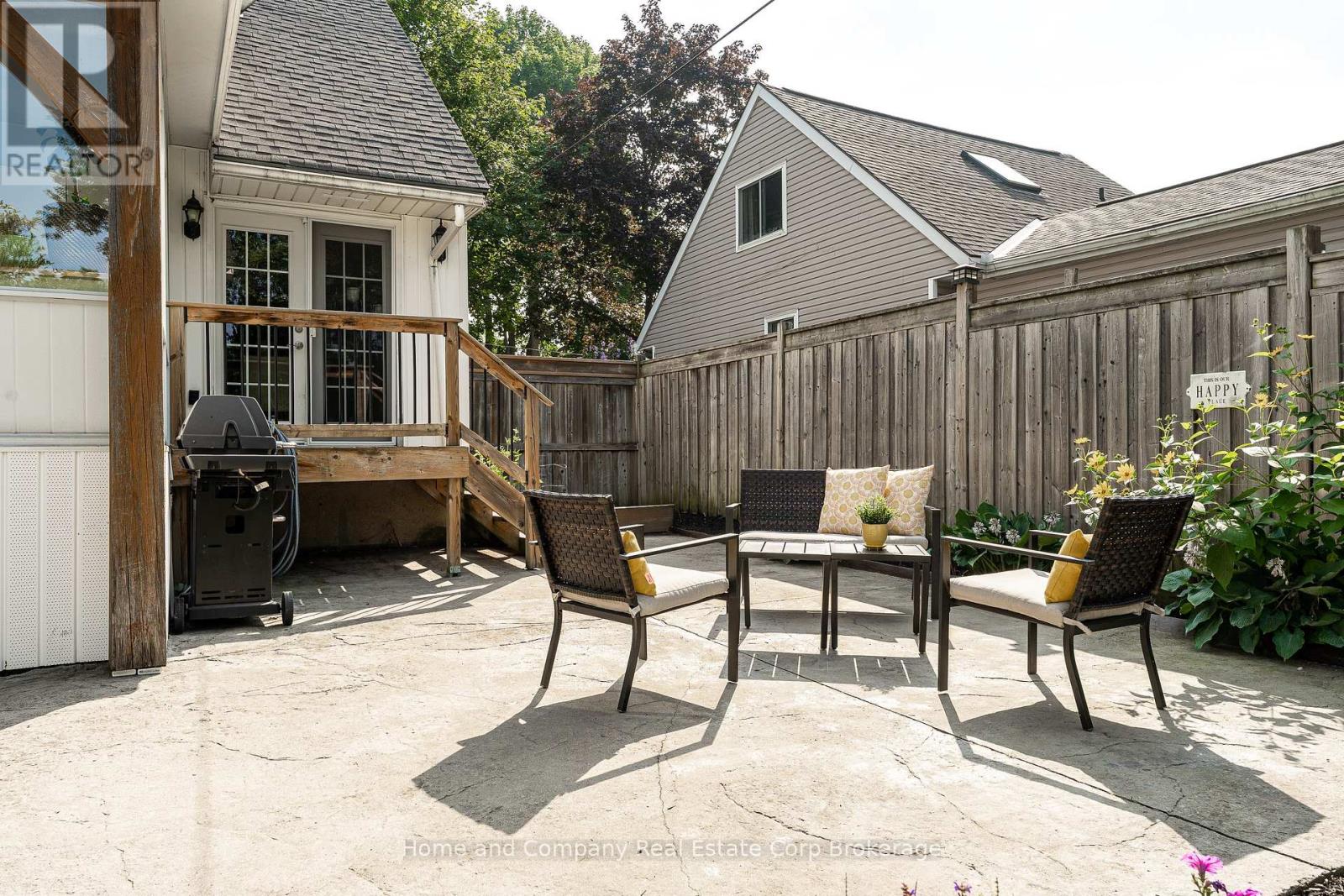 152 Mcnab Street, Stratford, Ontario  N5A 1Z4 - Photo 25 - X12339209