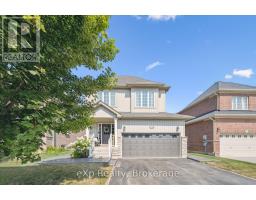 15 RYAN STREET, Centre Wellington, Ontario