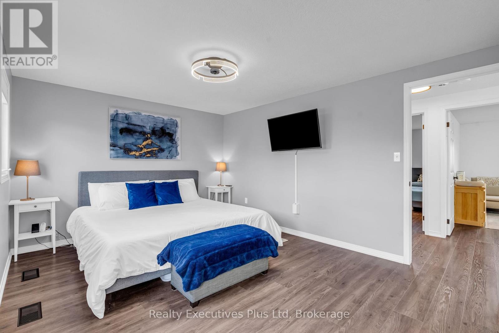 22 Warren Street, Guelph, Ontario  N1E 0A1 - Photo 32 - X12339719