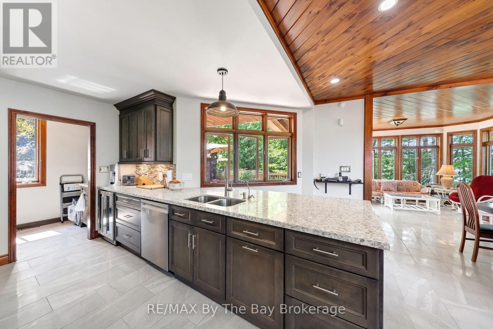 4104 East Shore Road, Severn, Ontario  L0K 1E0 - Photo 13 - S12340077