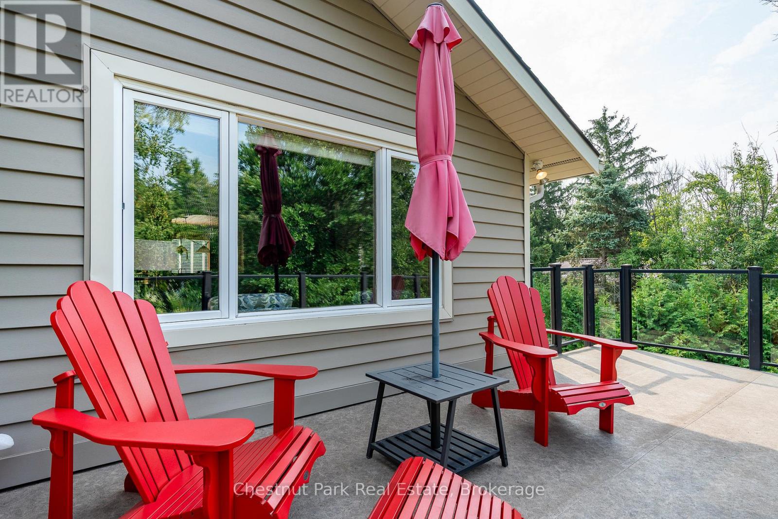 119 Martin Grove, Blue Mountains, Ontario  L9Y 0N5 - Photo 17 - X12340579