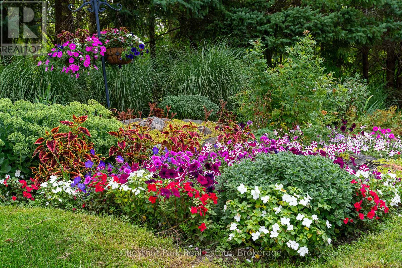 119 Martin Grove, Blue Mountains, Ontario  L9Y 0N5 - Photo 27 - X12340579