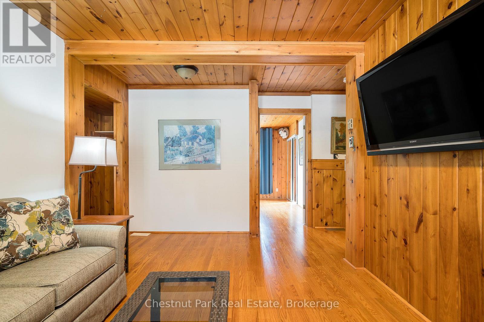 119 Martin Grove, Blue Mountains, Ontario  L9Y 0N5 - Photo 35 - X12340579