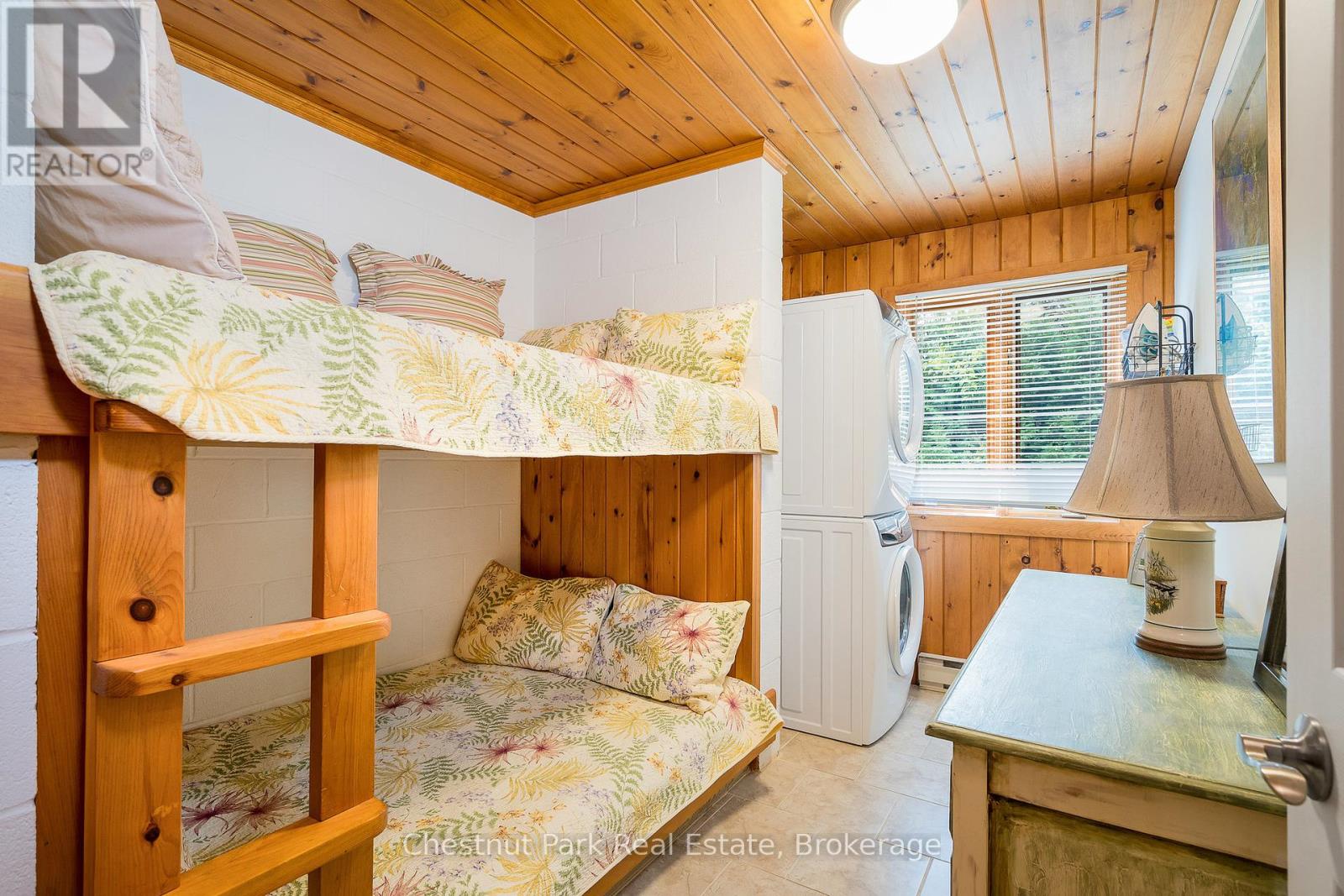 119 Martin Grove, Blue Mountains, Ontario  L9Y 0N5 - Photo 38 - X12340579